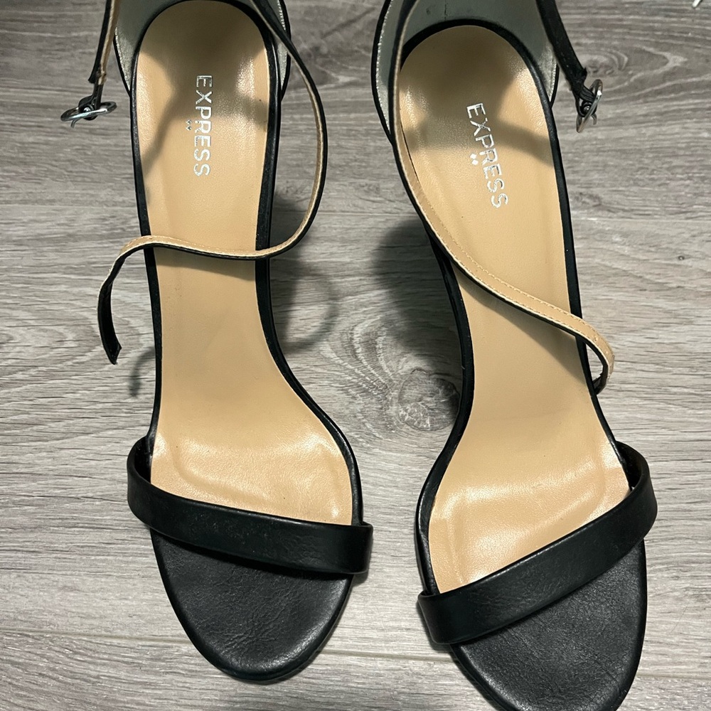 Express black heels with ankle strap - very good condition!